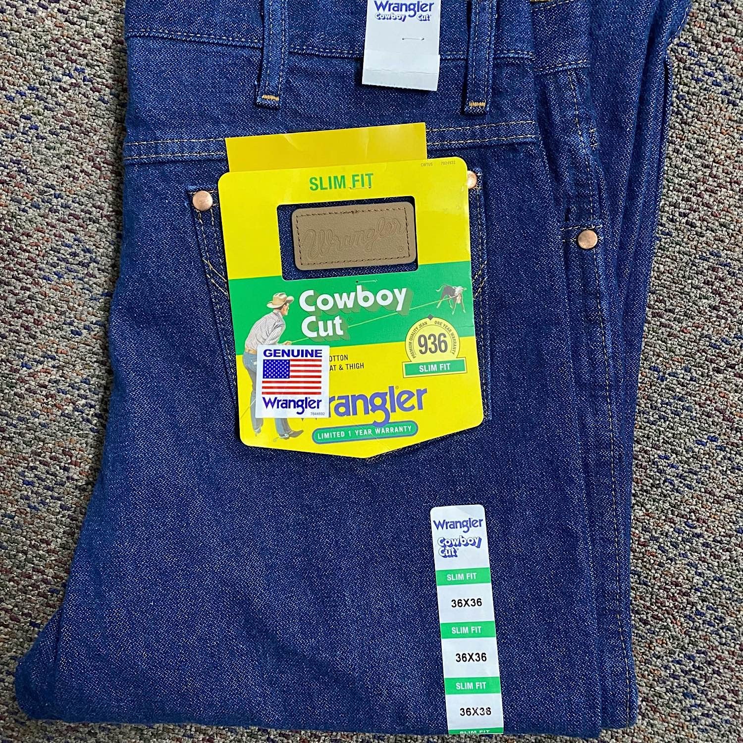 Wrangler Men's Original Slim Fit Jean Prewashed - Image 4